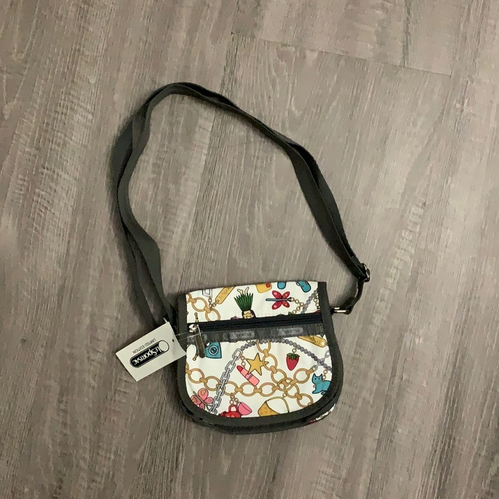 Lesportsac sofia crossbody